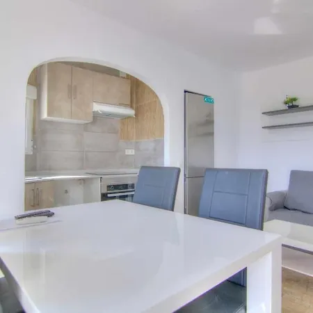 With Private Pool - Mv 3806 *